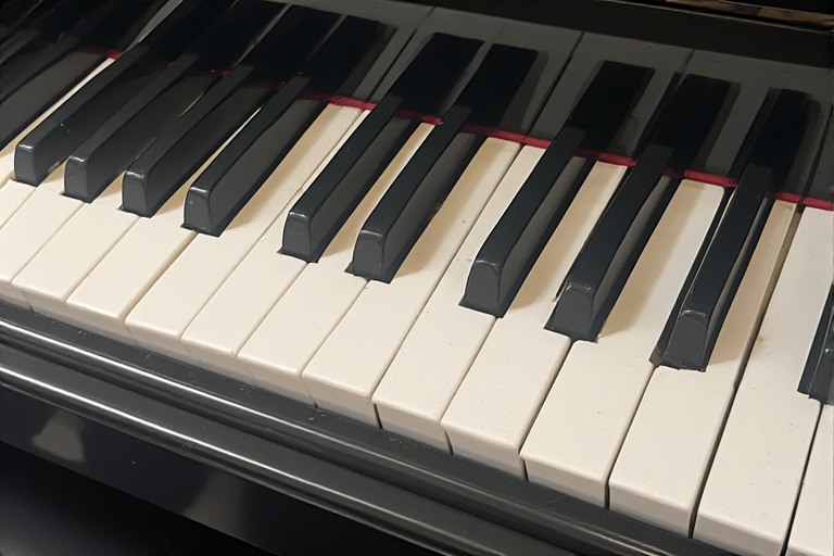 piano.jpeg