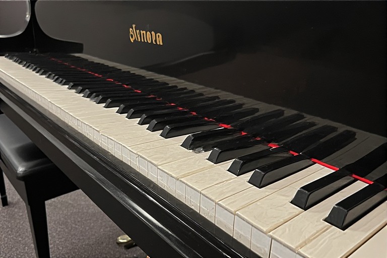 piano.jpeg